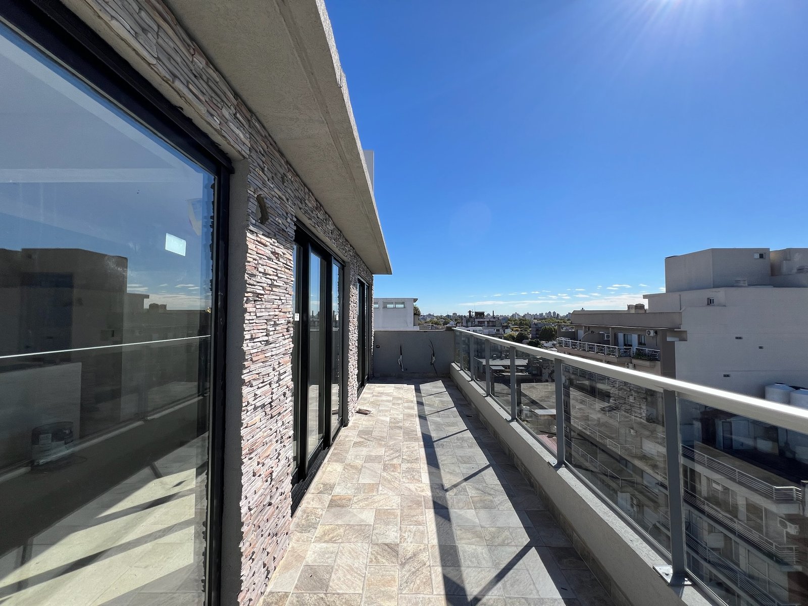 Acceso y detalle del proyecto ICON